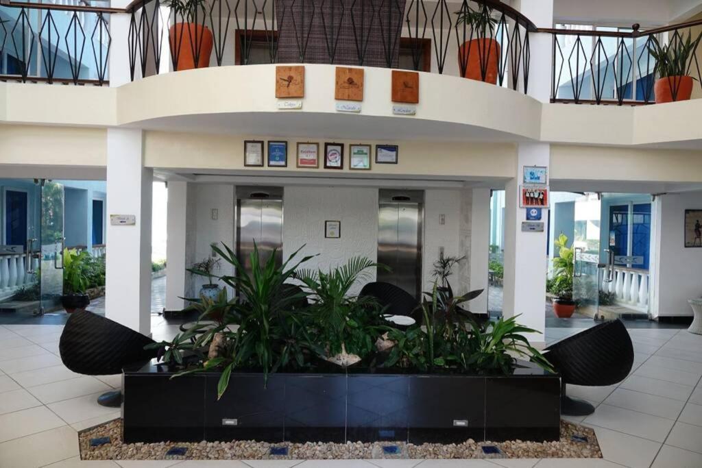 Cowrie Beach Haven Studio Apartman Mombasa Kültér fotó