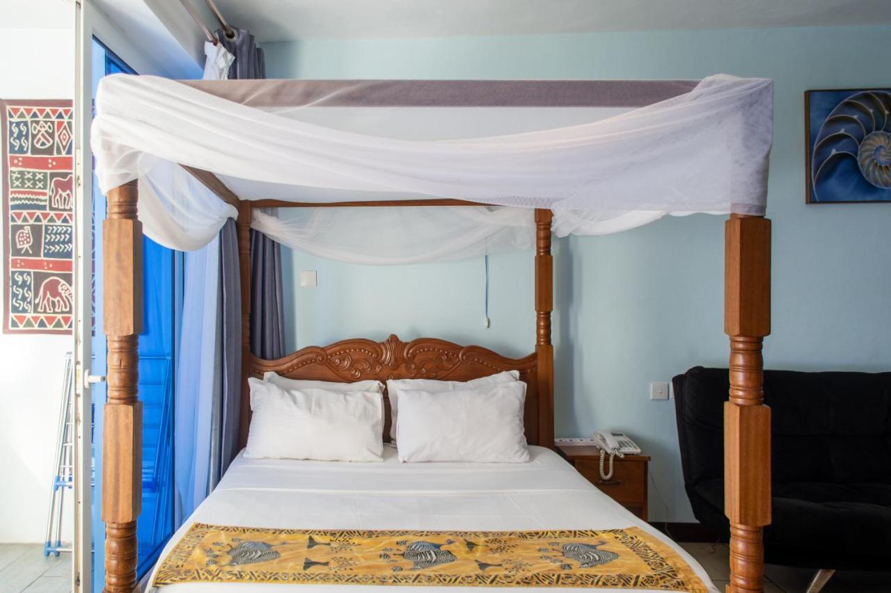 Cowrie Beach Haven Studio Apartman Mombasa Kültér fotó