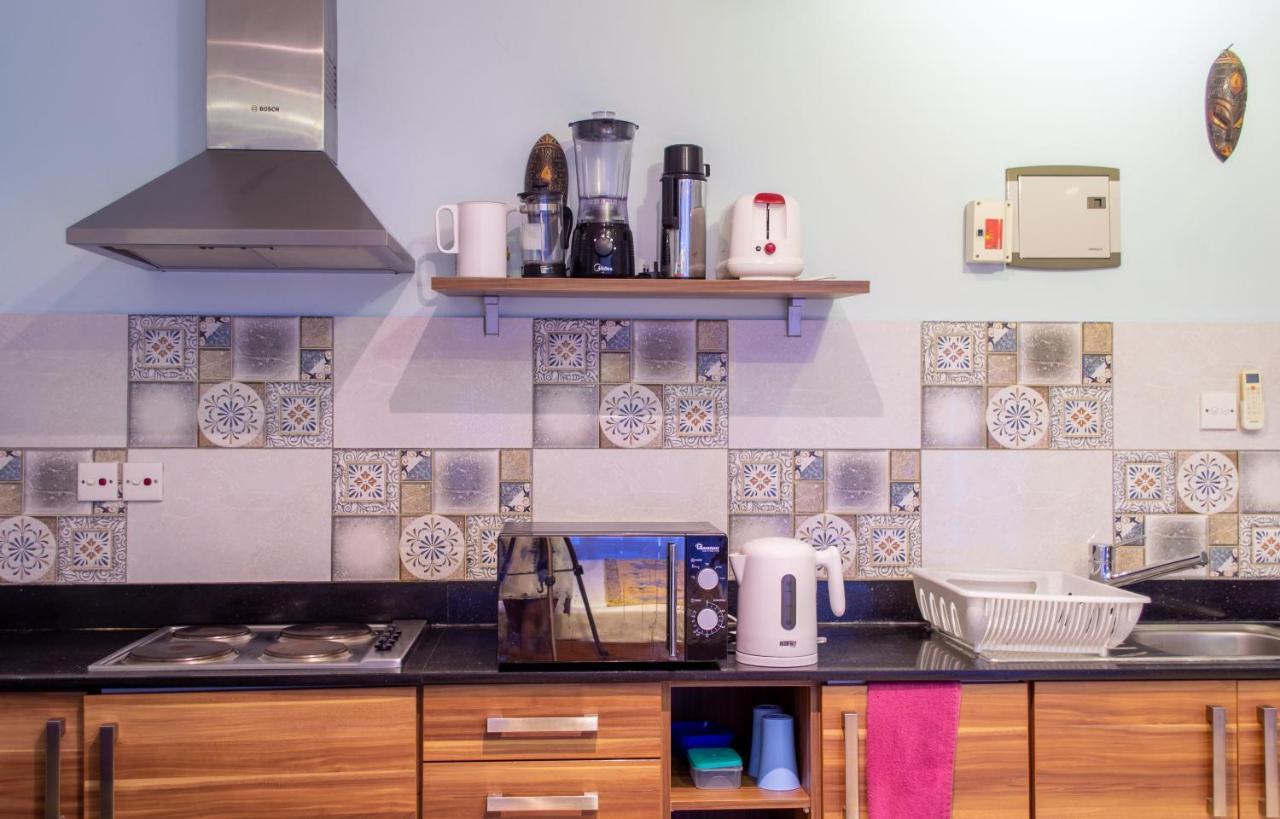Cowrie Beach Haven Studio Apartman Mombasa Kültér fotó